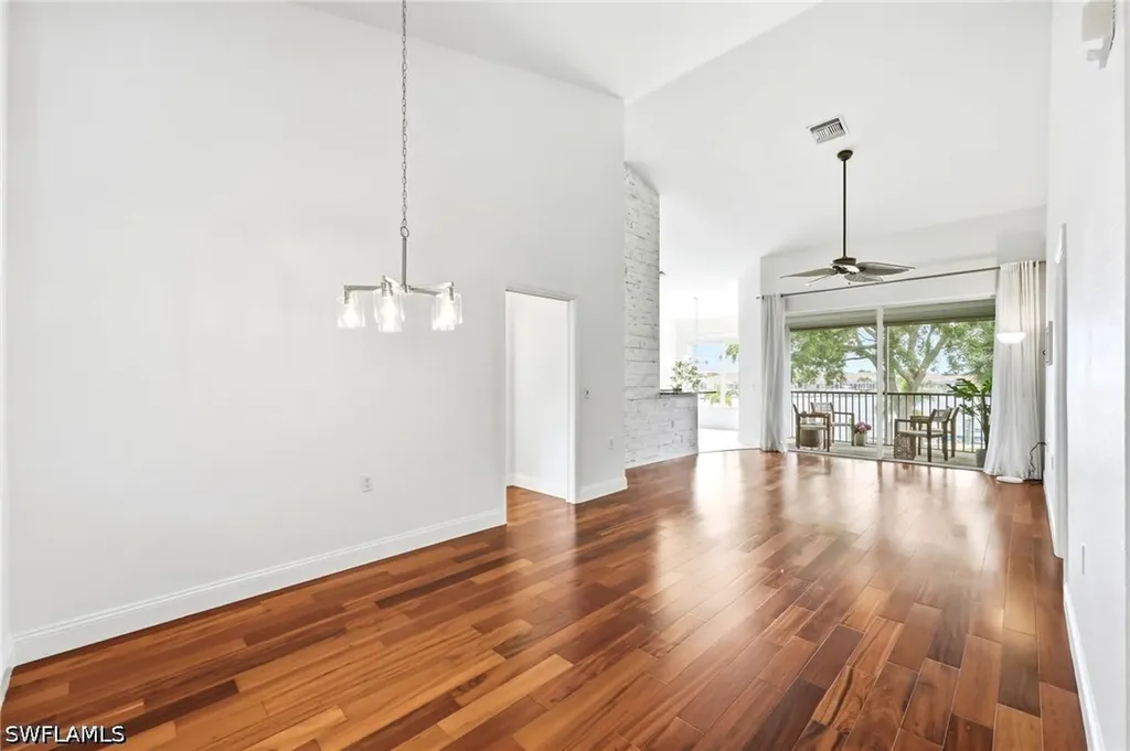 275 Cays Drive Naples FL 34114