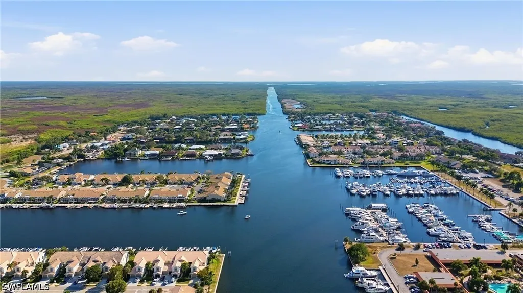 275 Cays Drive Naples FL 34114