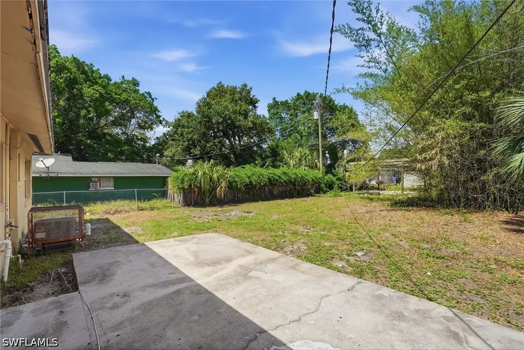 1507 Bert Drive Fort Myers FL 33916