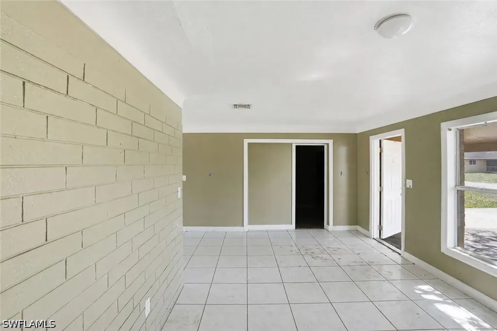 1507 Bert Drive Fort Myers FL 33916