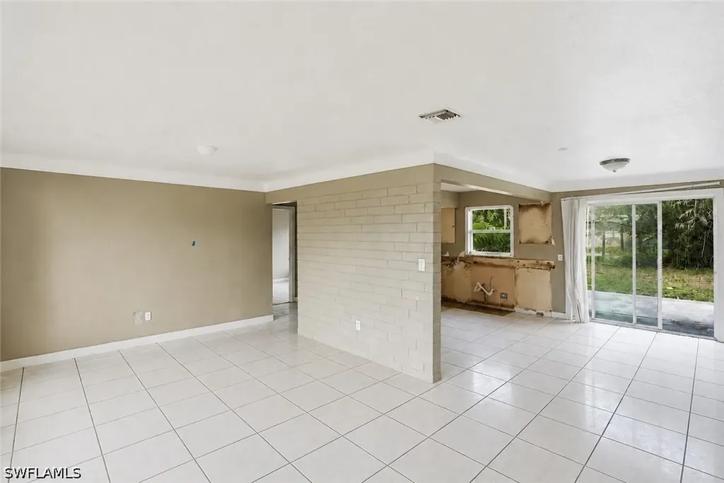1507 Bert Drive Fort Myers FL 33916