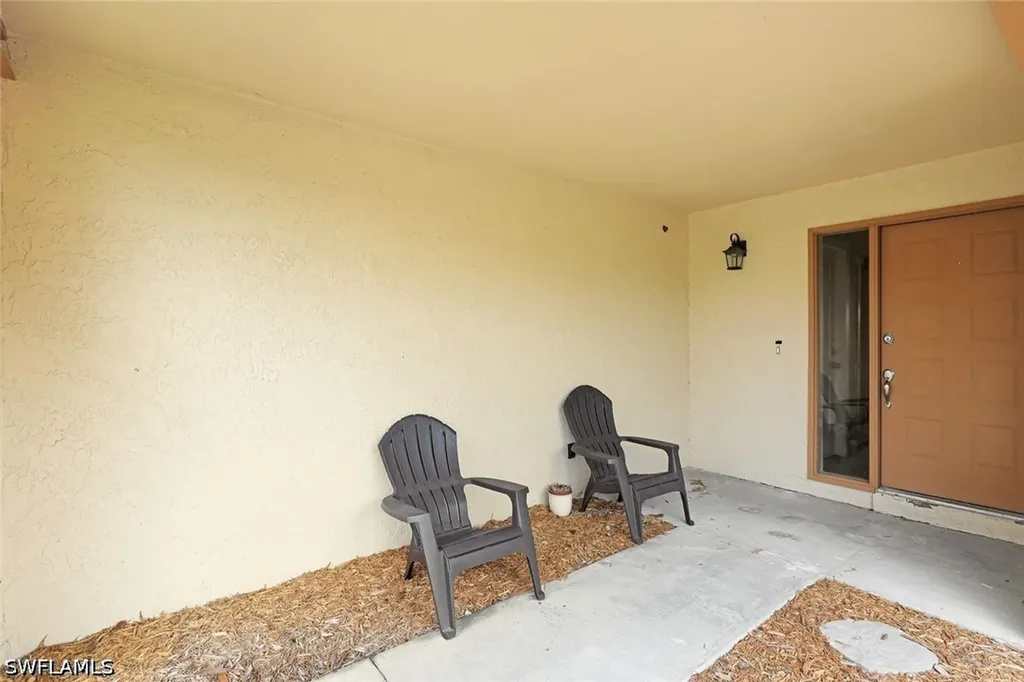 6474 Royal Woods Drive Fort Myers FL 33908