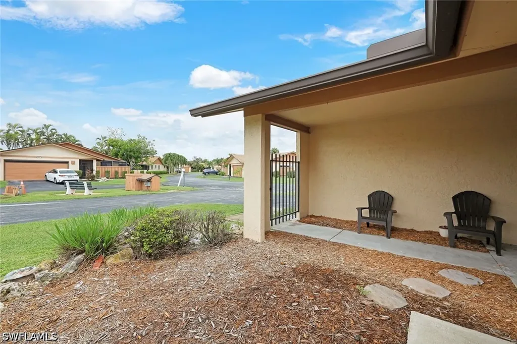 6474 Royal Woods Drive Fort Myers FL 33908