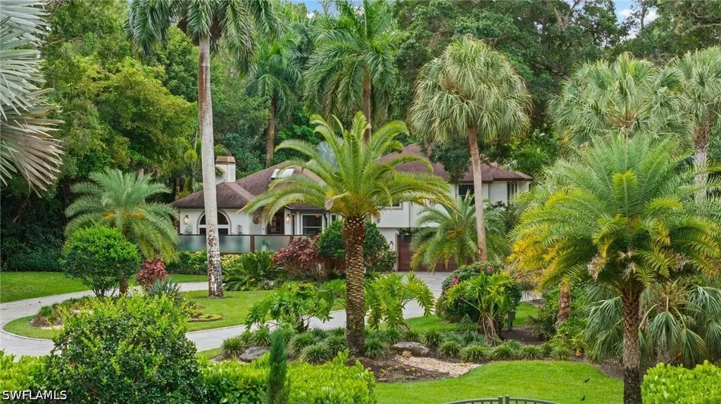 5070 Tamarind Ridge Drive Naples FL 34119