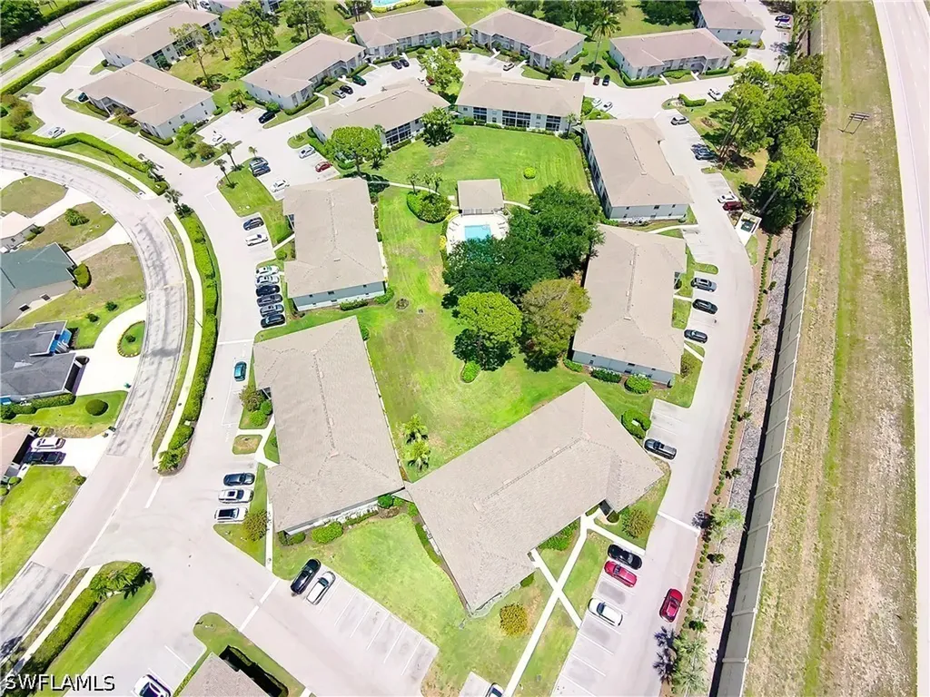 1330 Derbyshire Court Naples FL 34116