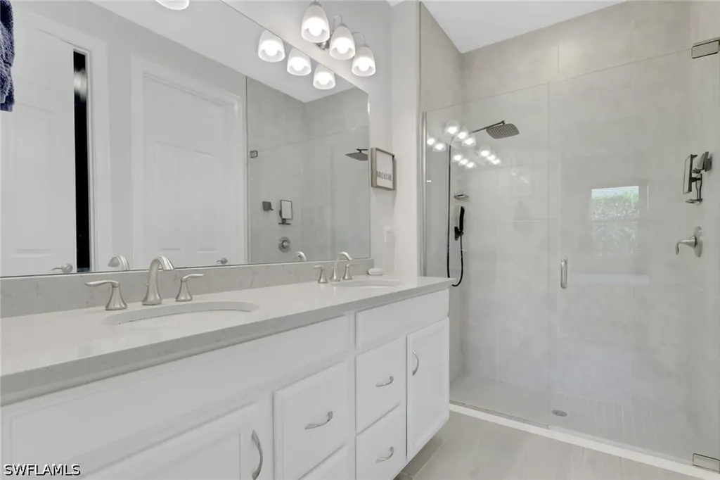 831 Enbrook Loop Naples FL 34114