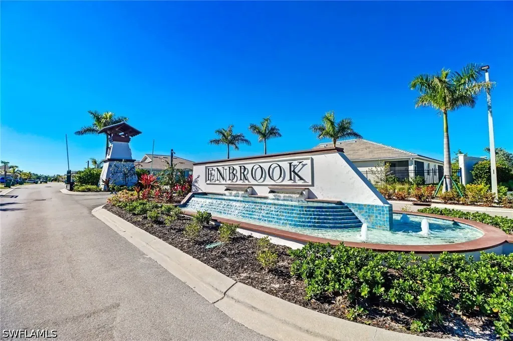 831 Enbrook Loop Naples FL 34114