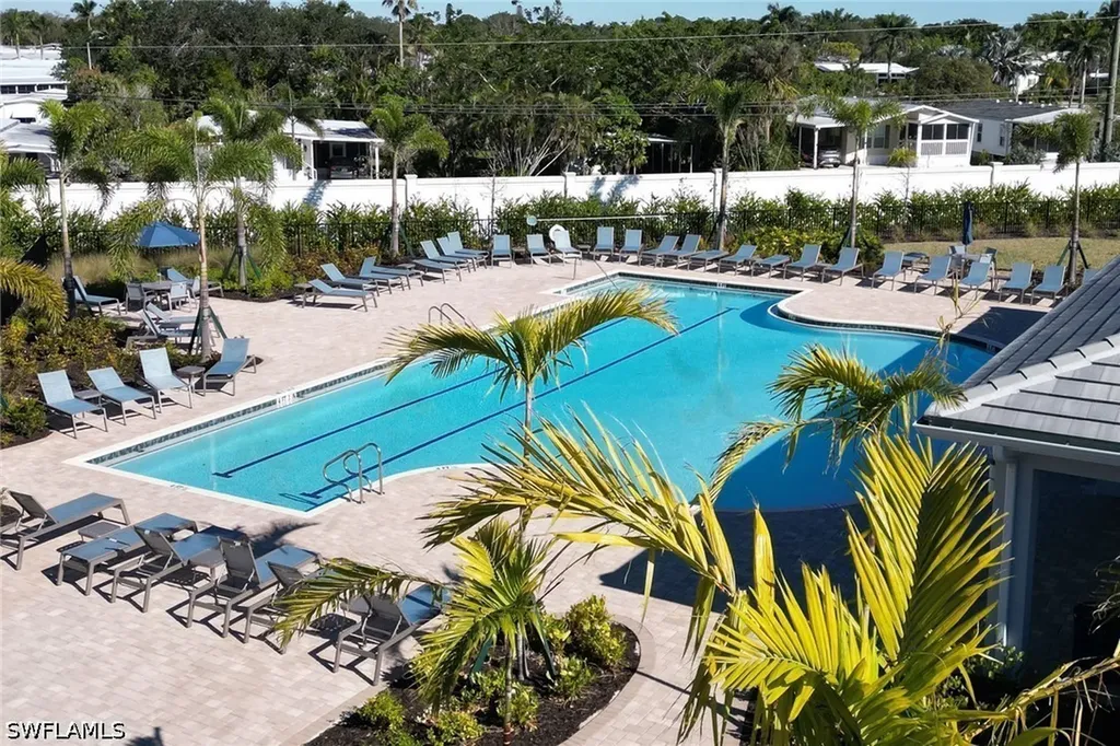 831 Enbrook Loop Naples FL 34114