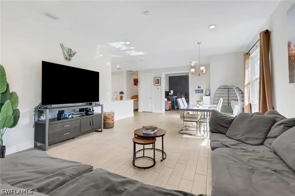 831 Enbrook Loop Naples FL 34114