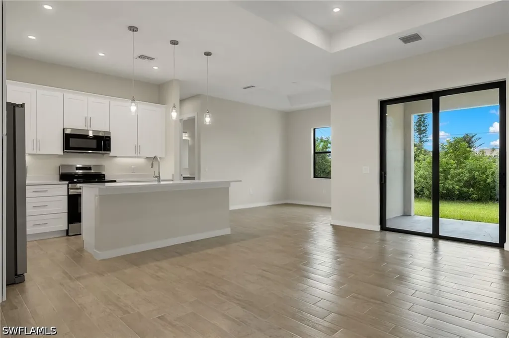 4715 6th Street W Lehigh Acres FL 33971