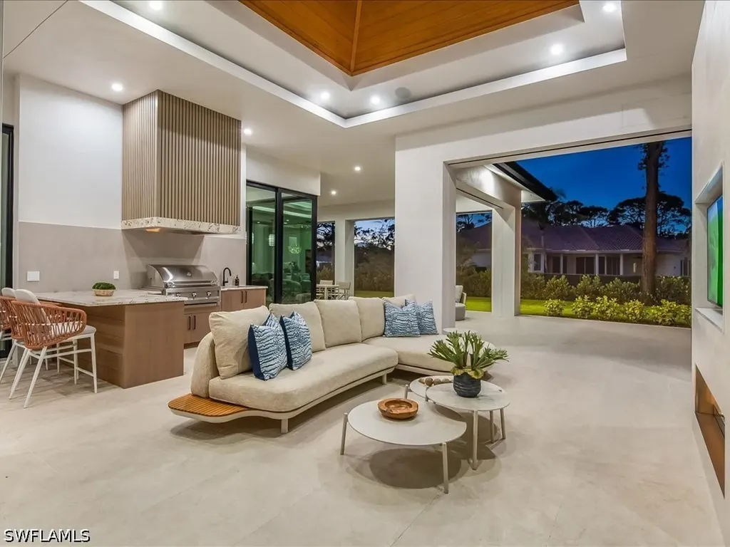 500 Ridge Drive Naples FL 34108