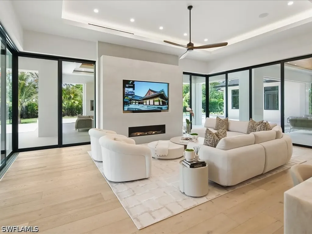 500 Ridge Drive Naples FL 34108