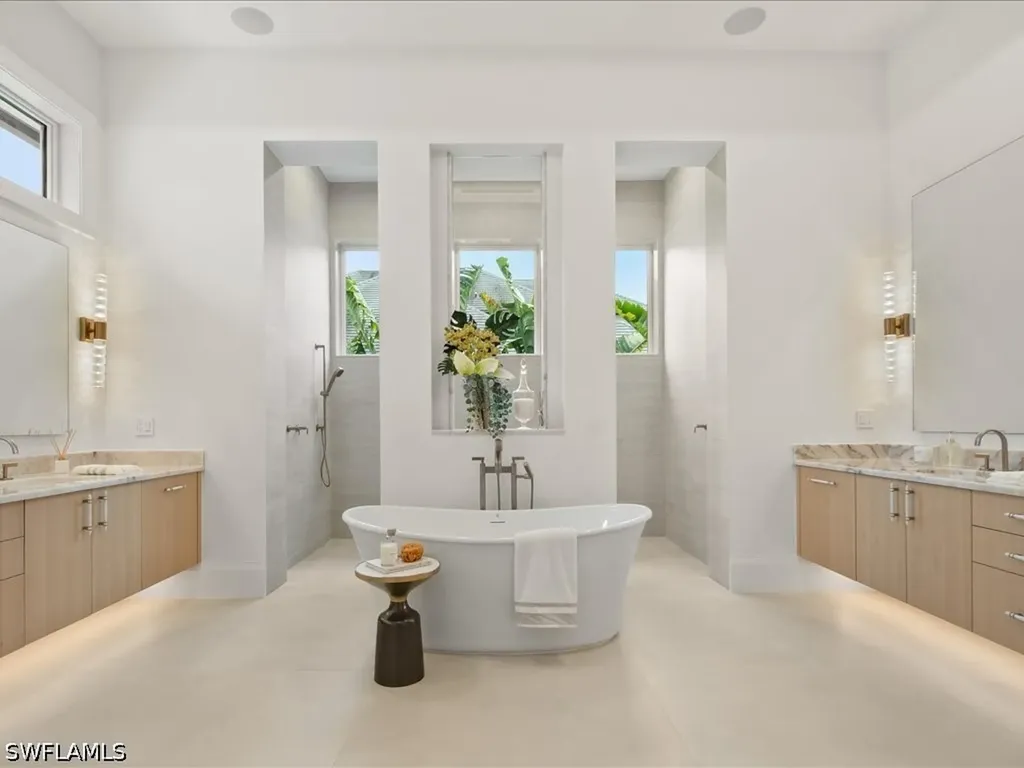 500 Ridge Drive Naples FL 34108