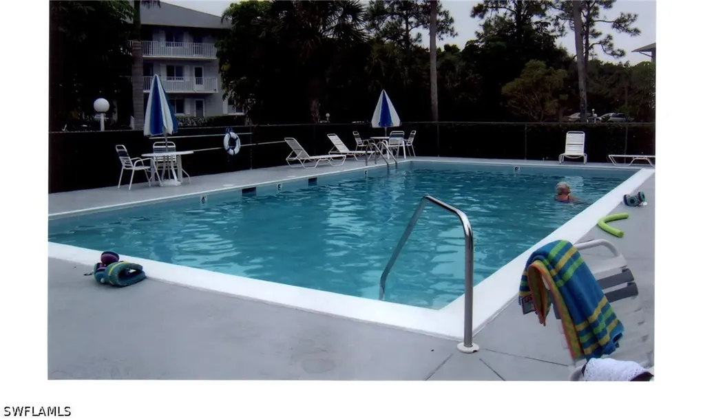 3032 Sandpiper Bay Circle Naples FL 34112