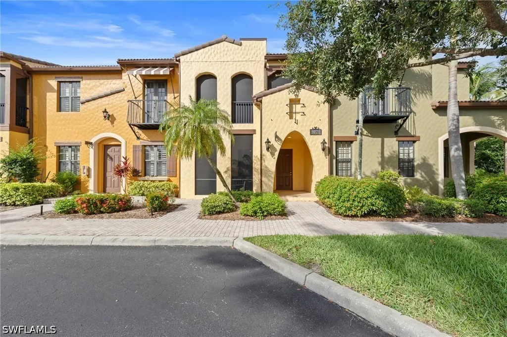 9076 Rialto Street Naples FL 34113