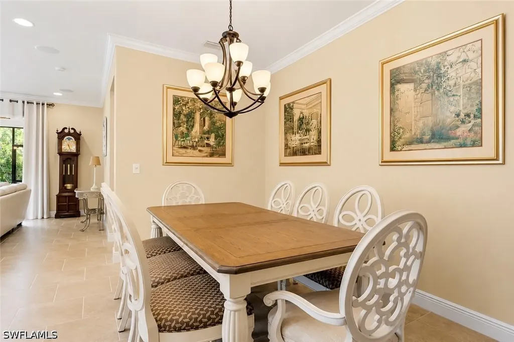 3865 Helmsman Drive Naples FL 34120