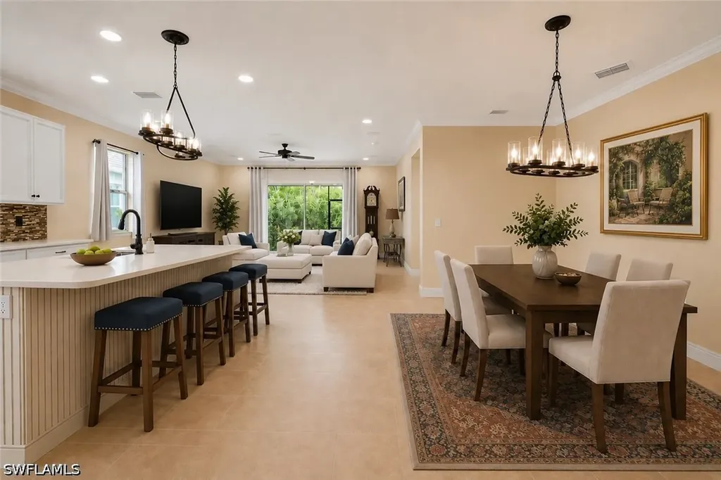 3865 Helmsman Drive Naples FL 34120
