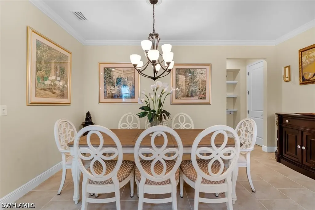 3865 Helmsman Drive Naples FL 34120