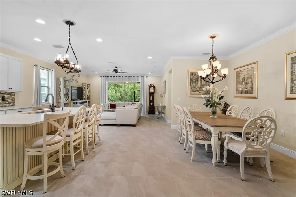 3865 Helmsman Drive Naples FL 34120