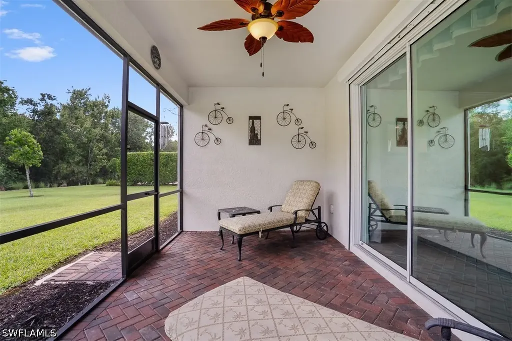 3865 Helmsman Drive Naples FL 34120