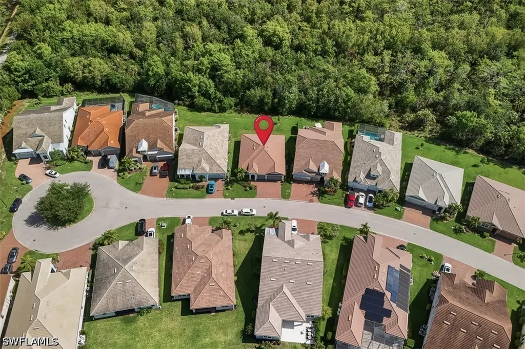 3865 Helmsman Drive Naples FL 34120