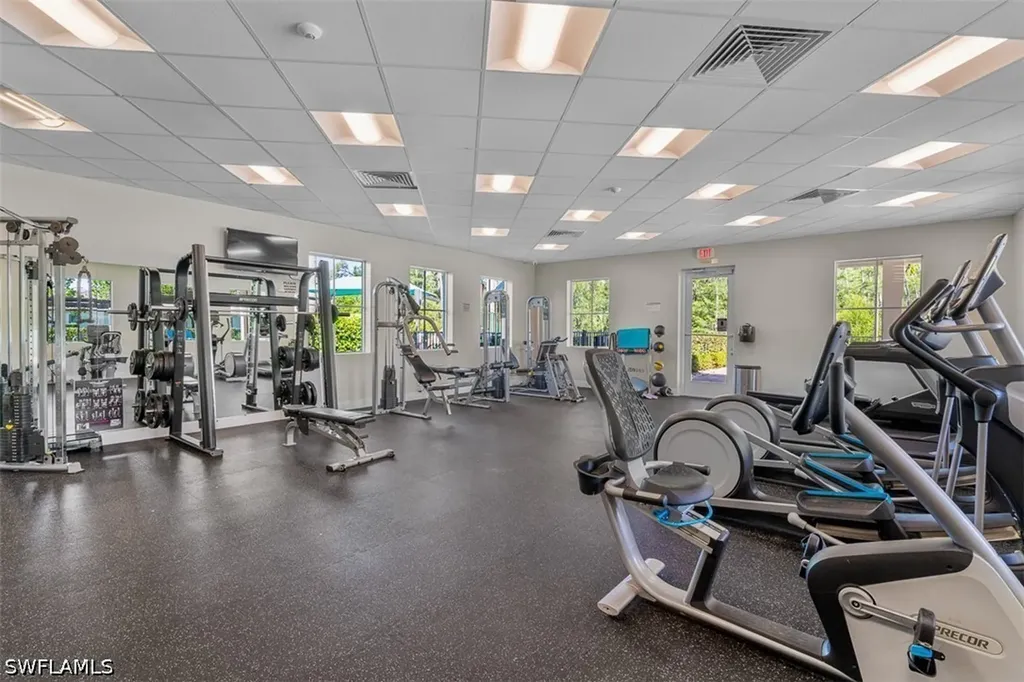 3865 Helmsman Drive Naples FL 34120