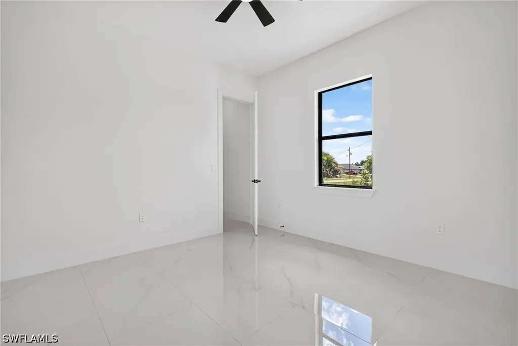 3724 7th Street SW Lehigh Acres FL 33976