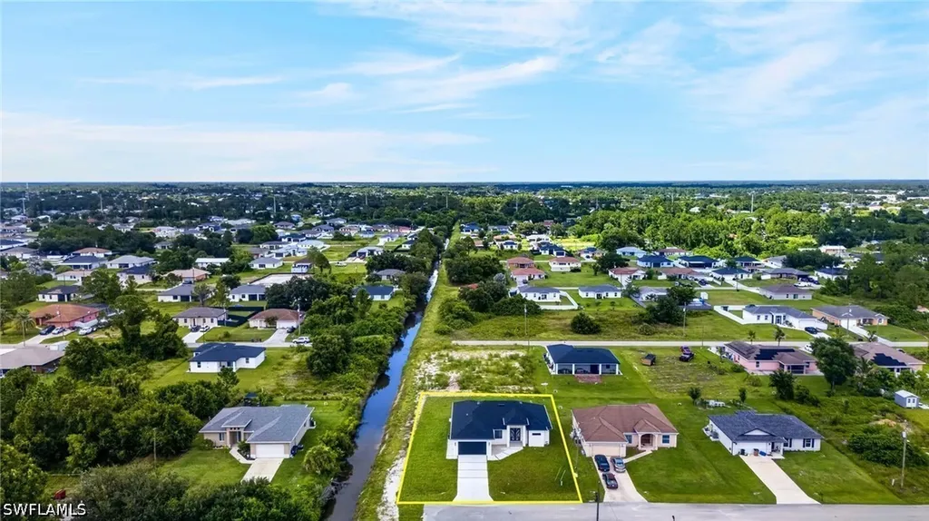 3724 7th Street SW Lehigh Acres FL 33976