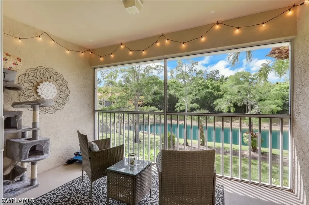 241 Robin Hood Circle Naples FL 34104