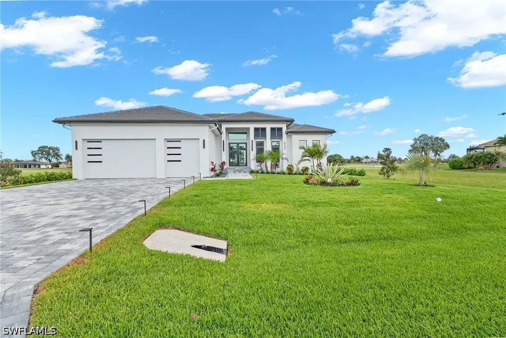 Naples FL, 18432 Royal Hammock Boulevard