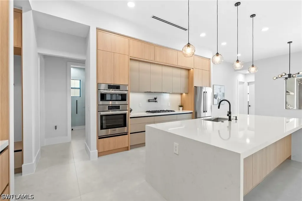 18432 Royal Hammock Boulevard Naples FL 34114