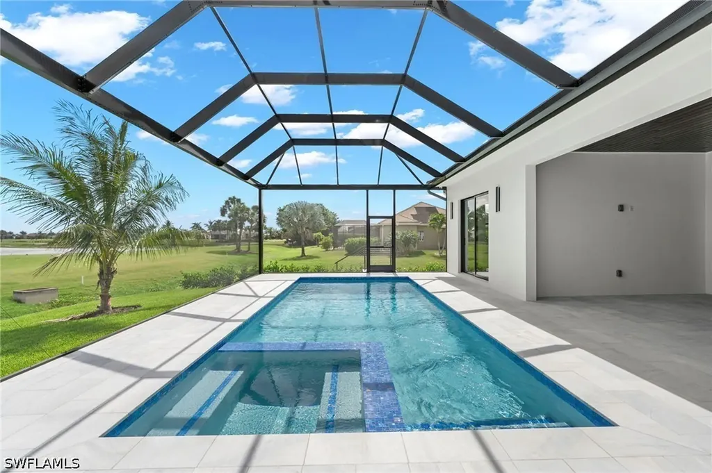 18432 Royal Hammock Boulevard Naples FL 34114