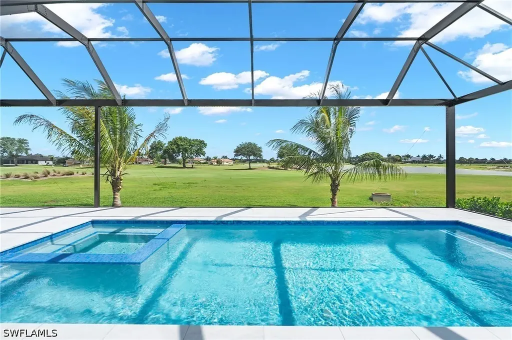 18432 Royal Hammock Boulevard Naples FL 34114