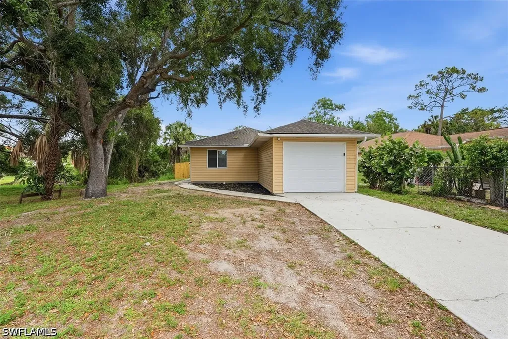 26311 Coventry Lane Bonita Springs FL 34135