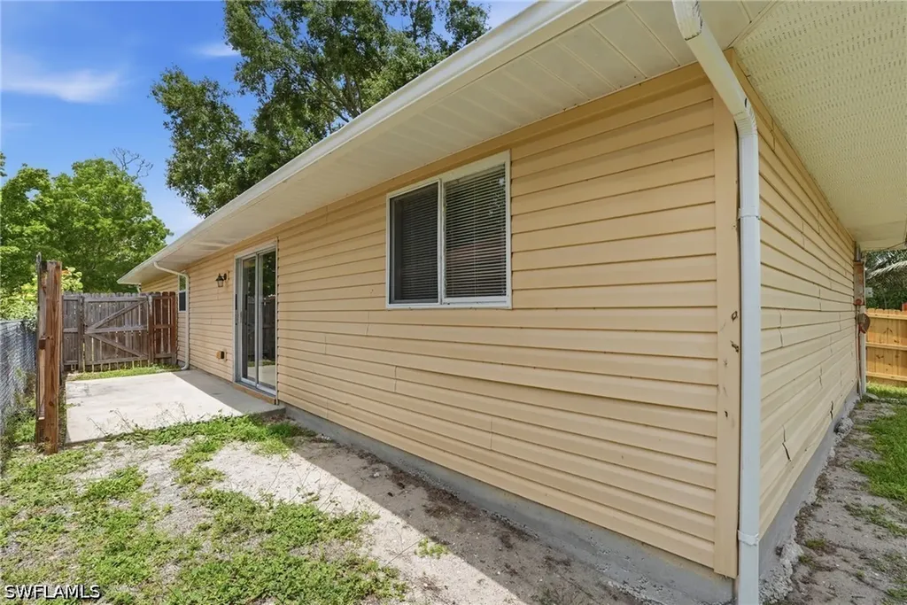 26311 Coventry Lane Bonita Springs FL 34135