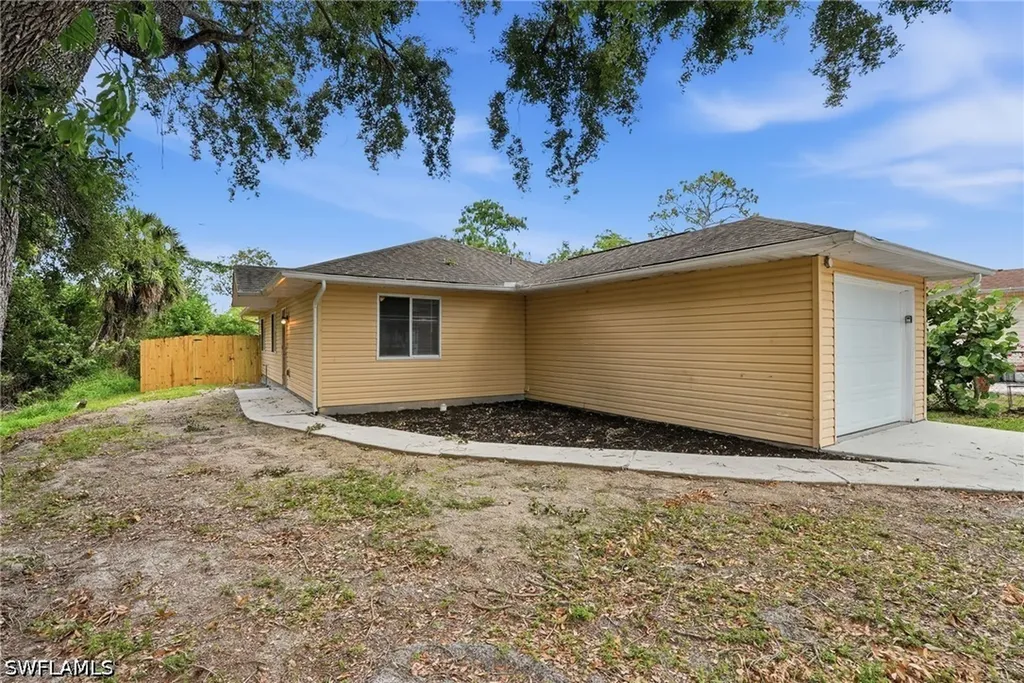 26311 Coventry Lane Bonita Springs FL 34135