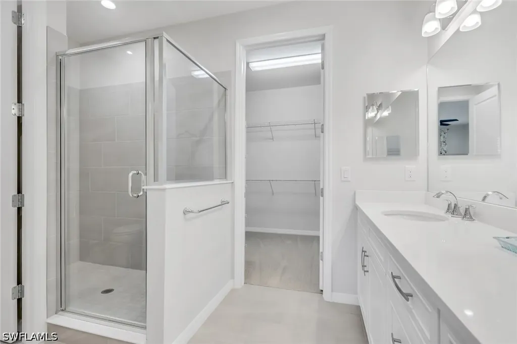 2665 Seychelles Circle Naples FL 34112