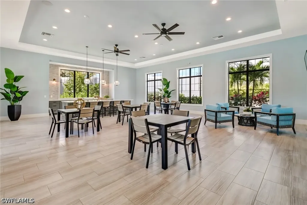 2665 Seychelles Circle Naples FL 34112