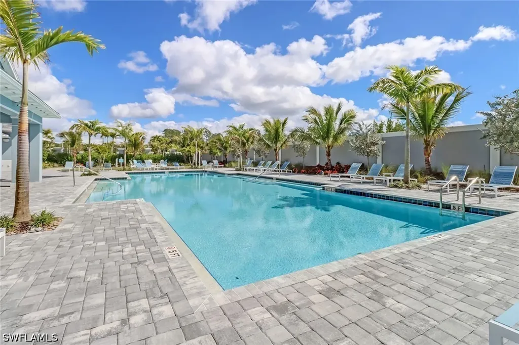2665 Seychelles Circle Naples FL 34112