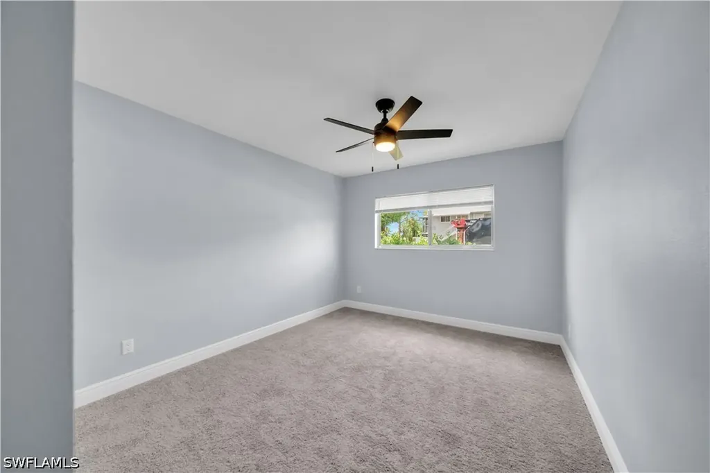 5745 Foxlake Drive North Fort Myers FL 33917