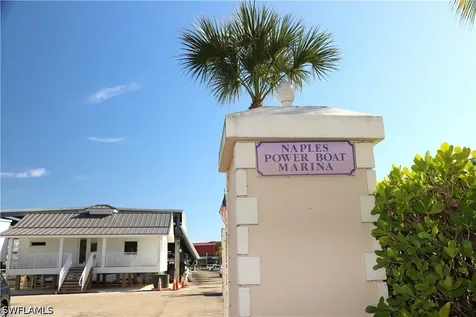 705 11TH Street S Naples FL 34102