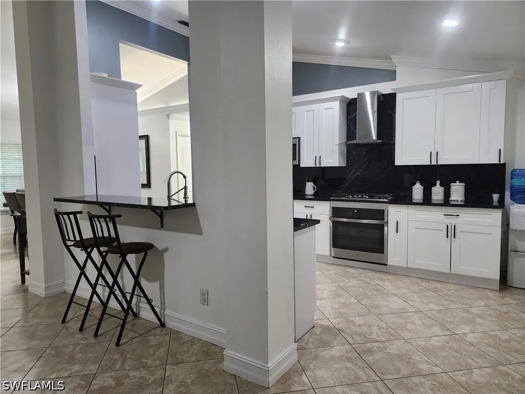 111 2nd Street SE Naples FL 34117