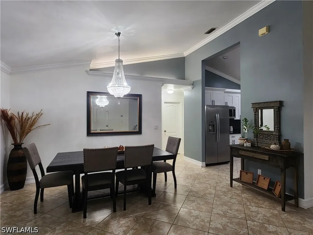 111 2nd Street SE Naples FL 34117