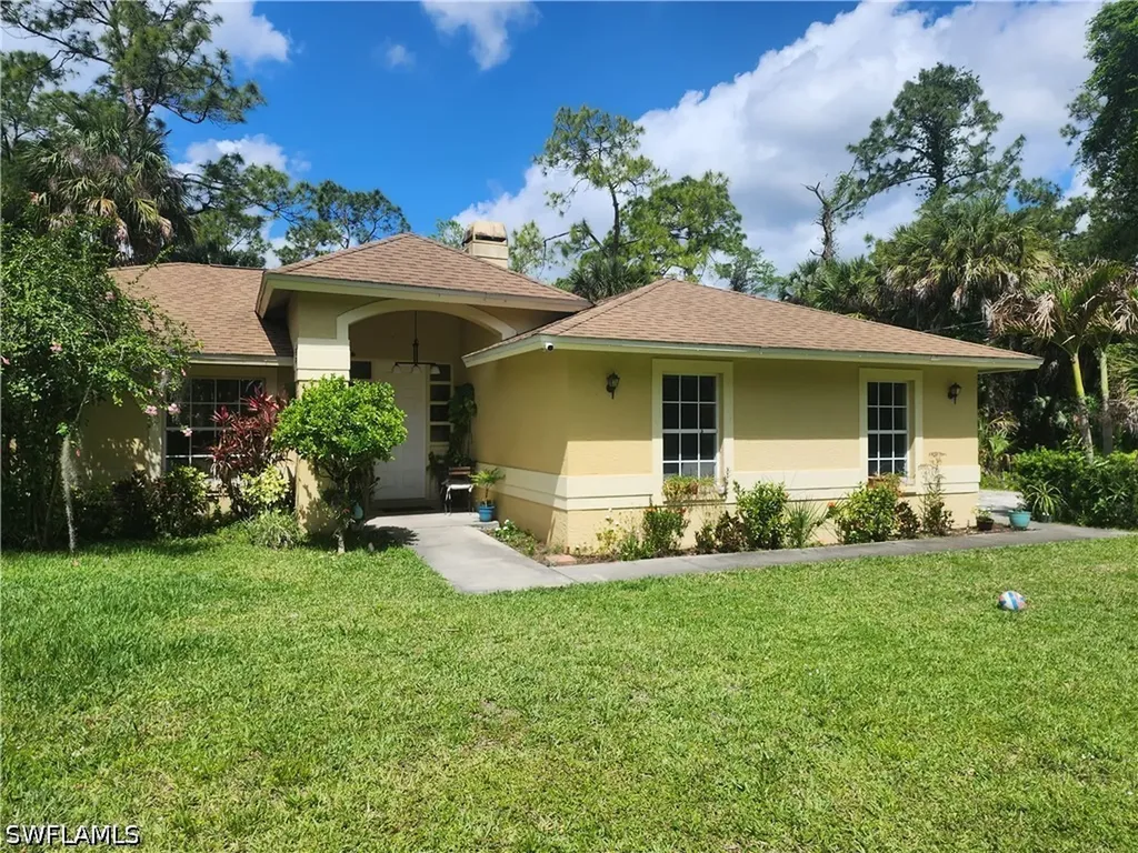 111 2nd Street SE Naples FL 34117