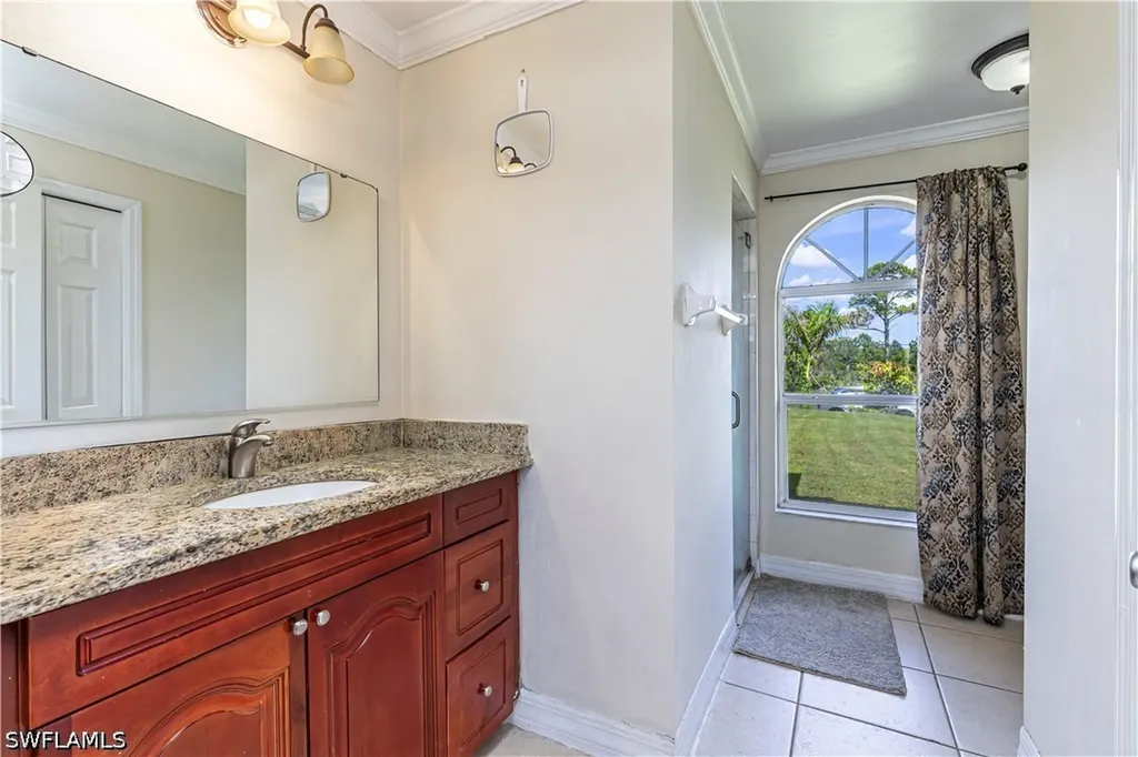 3875 Everglades Boulevard N Naples FL 34120
