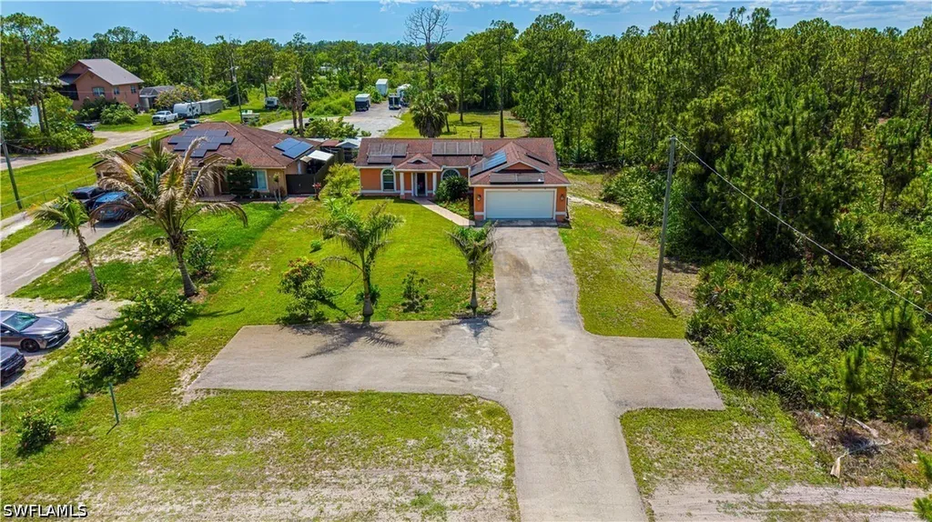 3875 Everglades Boulevard N Naples FL 34120