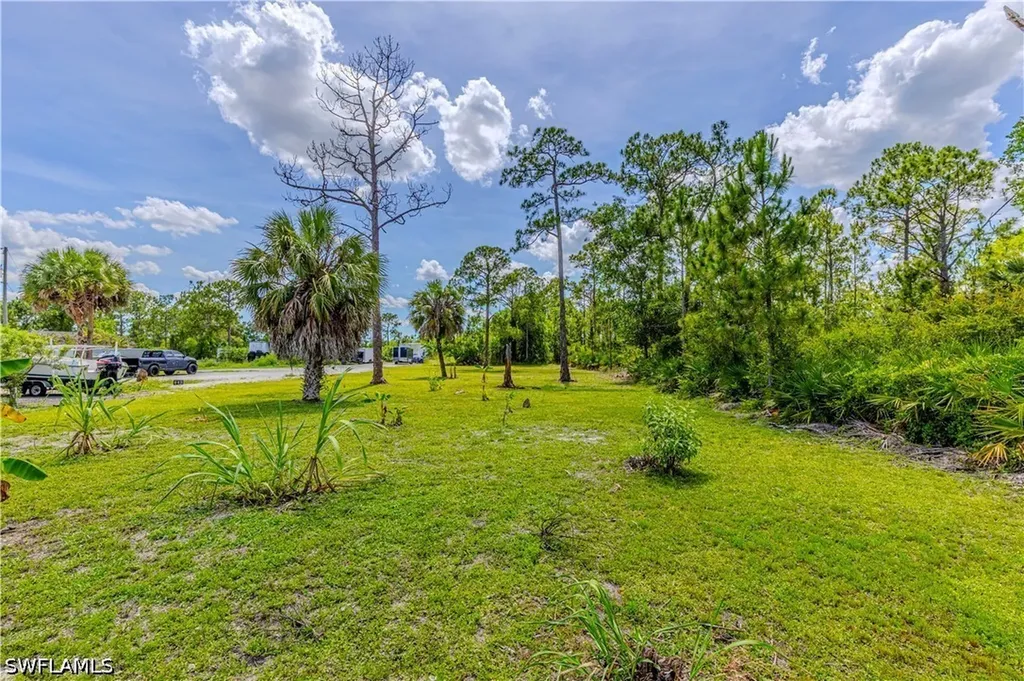 3875 Everglades Boulevard N Naples FL 34120