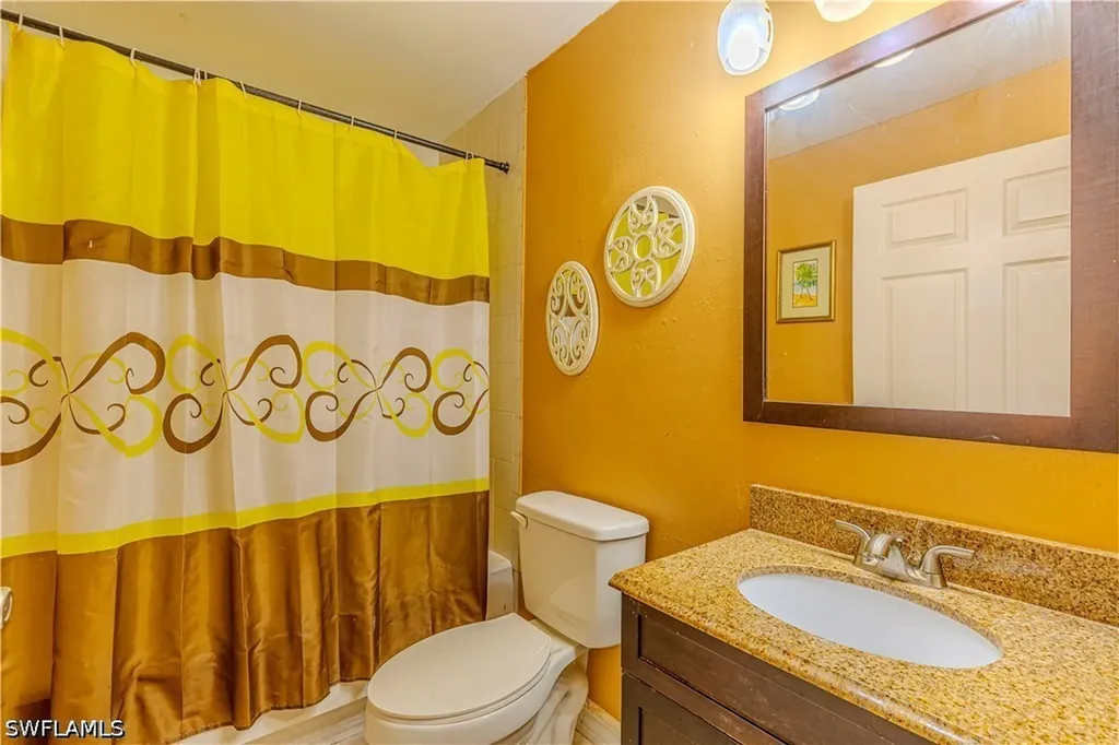 3875 Everglades Boulevard N Naples FL 34120