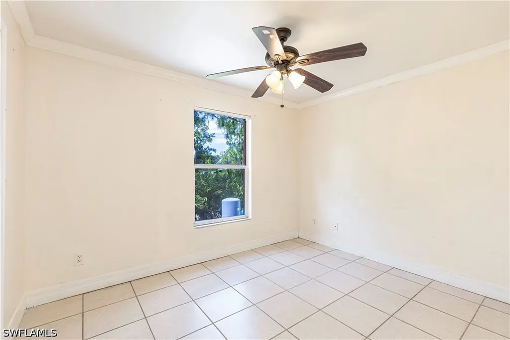 3875 Everglades Boulevard N Naples FL 34120