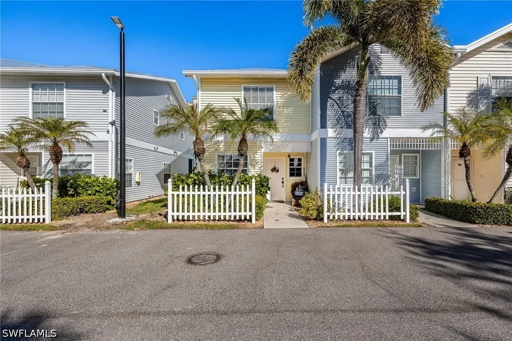 3347 N Key Drive North Fort Myers FL 33903